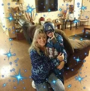 Meet your Posher, Lisa